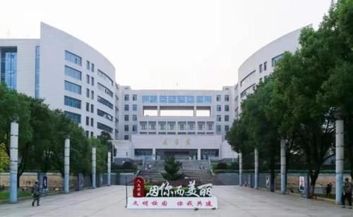 湖南人文科技学院2020年湖南省本科专业录取分数统计