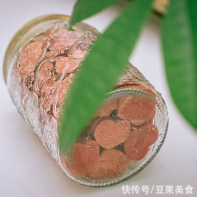 成品|#一口新年味，全家享佳味# 情人节红色印花曲奇饼干