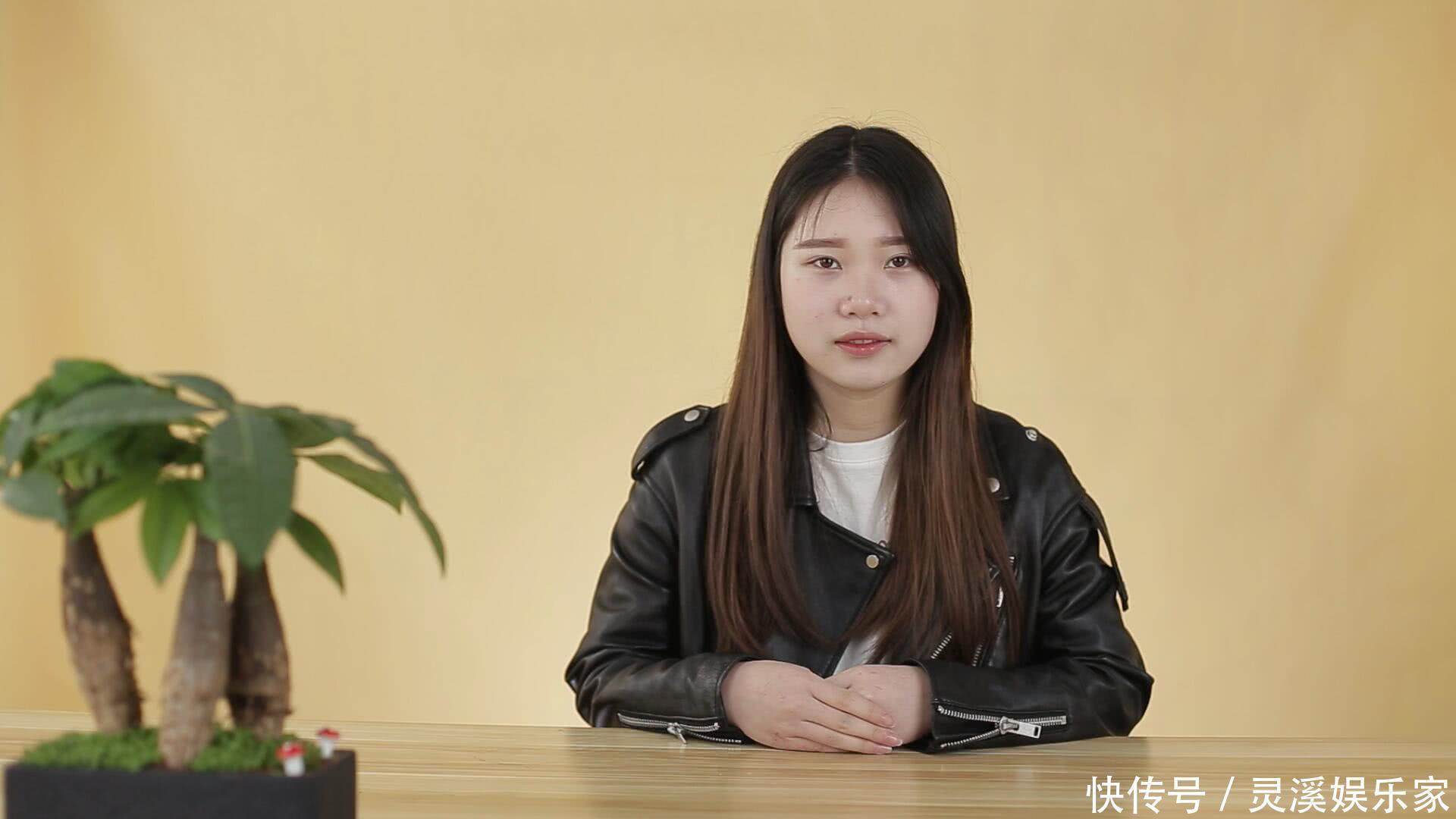 煎荷包蛋时，油里多放一样东西，荷包蛋又圆又嫩，0失误还不粘锅