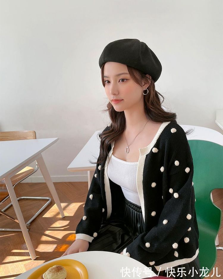荧光绿 拒绝娇柔做作,舒服慵懒随性穿搭学起来,它才是我们出行最佳搭档