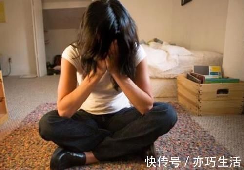 女性|进产房前，产妇悄悄给医生塞“小纸条”，短短四行字让人瞬间落泪