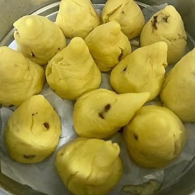 餐桌上的保留项目玉米面窝窝头,隔段时间就做一次