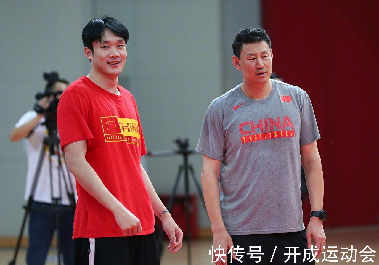 转会|撕破脸皮？周琦团队举报新疆违规！郭舰：不让周琦转会，子虚乌有