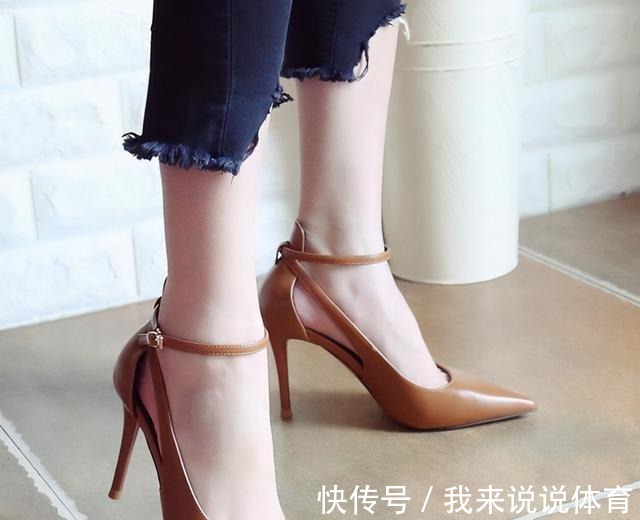高跟鞋 挑一双时尚尖头高跟鞋,让自己变得雅致而有品味!