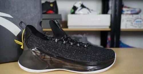 实战 罕见没有被贩子炒上天的国产实战!为何它200多就能入手?