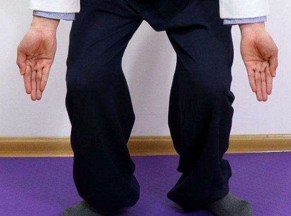 它是藏在小腿内侧的养生方,每天拍打100下,肝脾肾通通好了