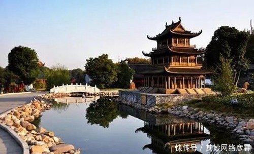 家长提出将《岳阳楼记》移出语文课本,只因说到一个人,有理吗?