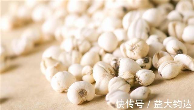 效果|中草药打成粉和煎成汤的效果一样吗?你或许真不知道,看专家理解