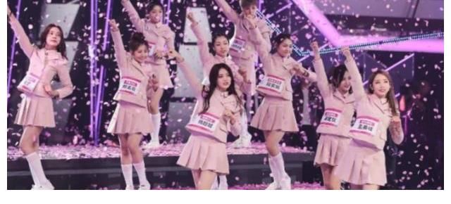 看過來！李宇春and周筆暢，05屆超女才是選秀天花板