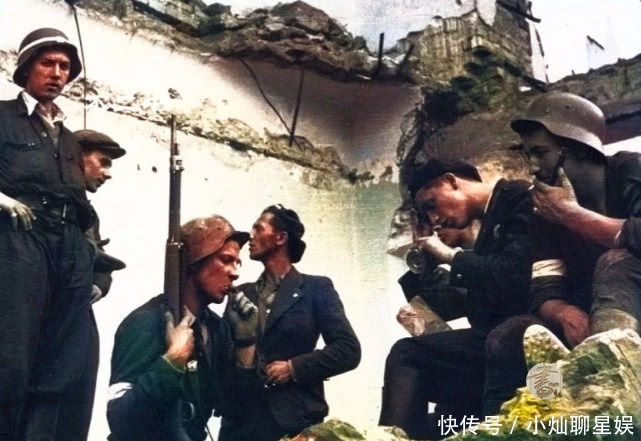 反抗|二战上色老照片:镜头下的华沙起义,为反抗纳粹残暴统治而战斗