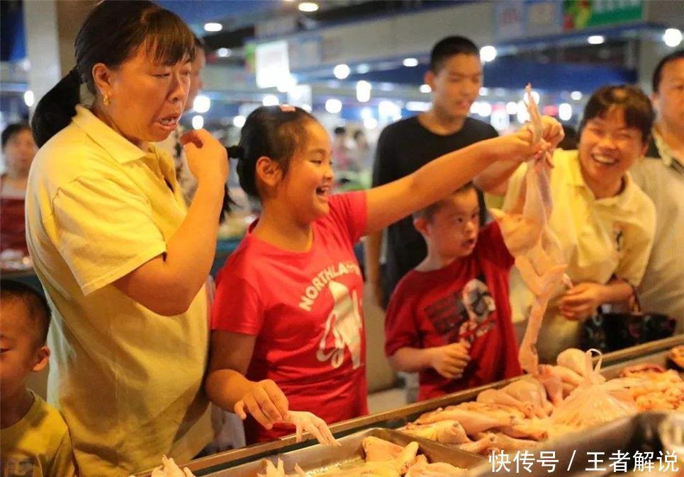 临时意志力|带着孩子共读《贫穷的本质》：延迟满足，是摆脱贫穷的基础