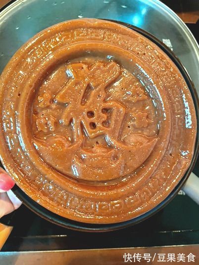 餐桌上的保留项目红糖年糕，隔段时间就做一次