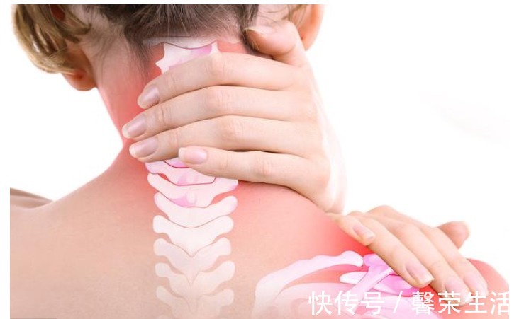 落枕穴|30岁的年龄，60岁的颈椎每天按一按这3个穴位，摆脱颈椎烦恼