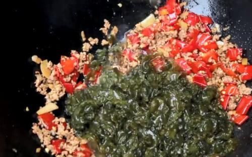地皮菜|一种因难以清洗的“野货”,常被人们嫌弃,却不知当前如此的珍贵