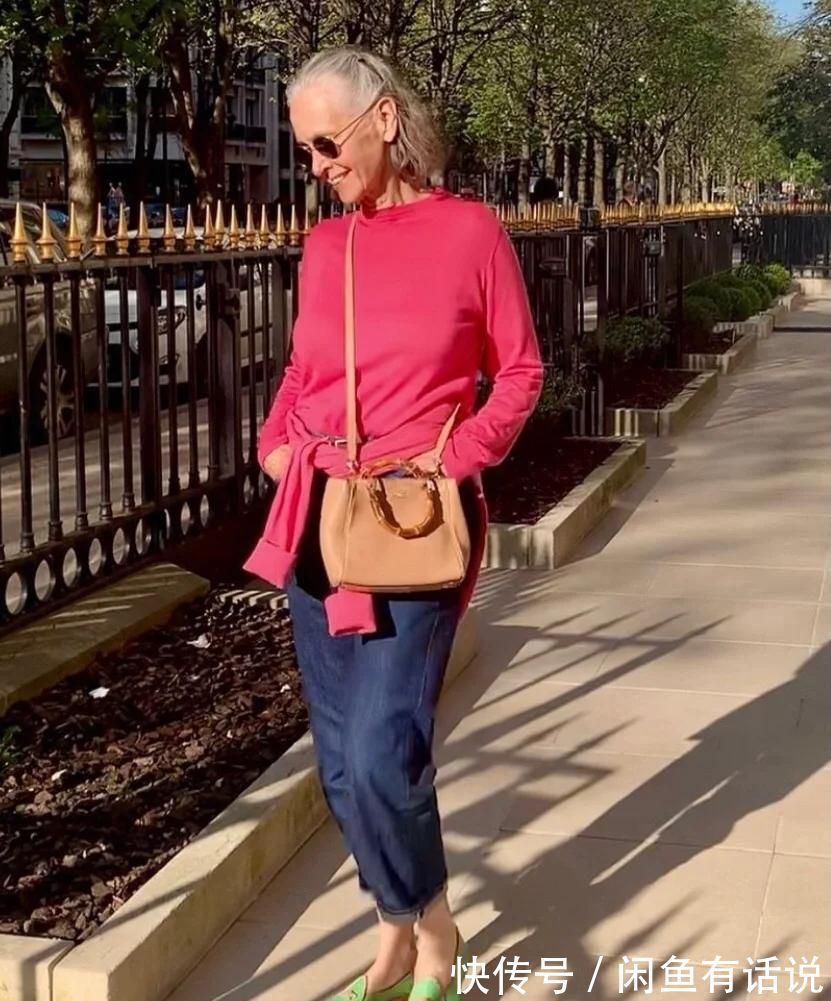 老太太|等我老了才不要穿“奶奶装”,学69岁法国老太太这样穿,优雅老去