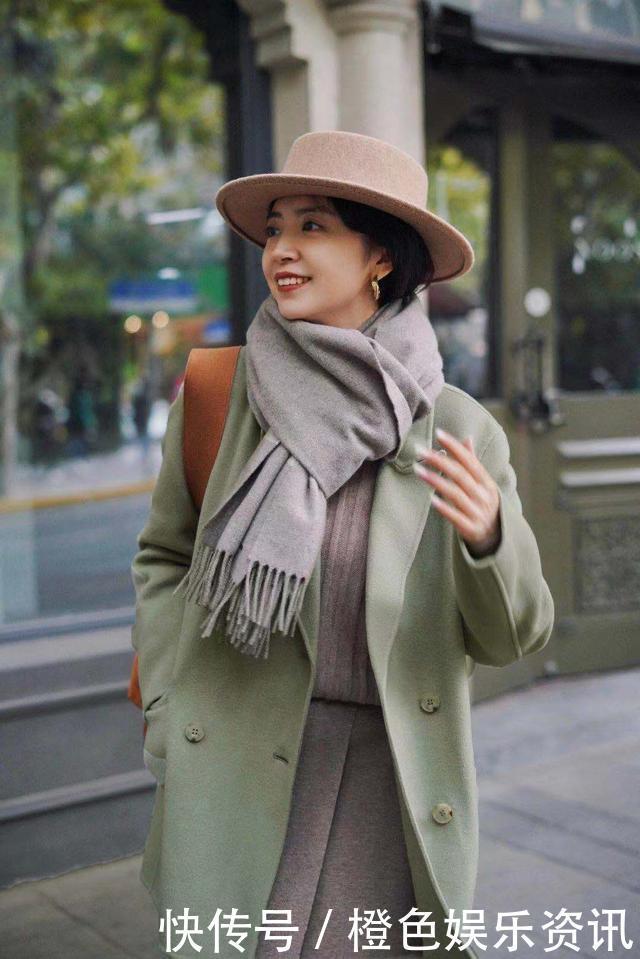 在冬季穿搭中,学会运用了这三种配色原则,相信你的衣品不会差