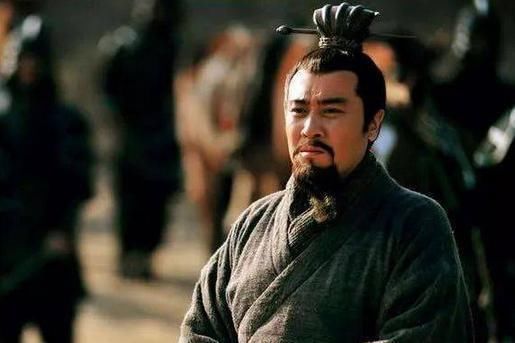 公孙瓒|赵云要走,为何公孙瓒也不挽留?一员顶级大将就这样成了刘备家的