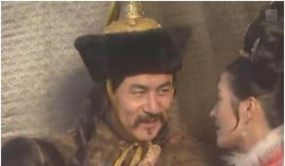 唯一穿龙袍下葬的公主,出土时腿上发现血迹,真相无语!