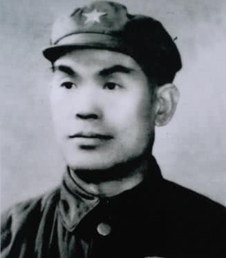 黄埔|红军俩将领,白军师长旅长,均黄埔一期:师出同门,鹿死谁手