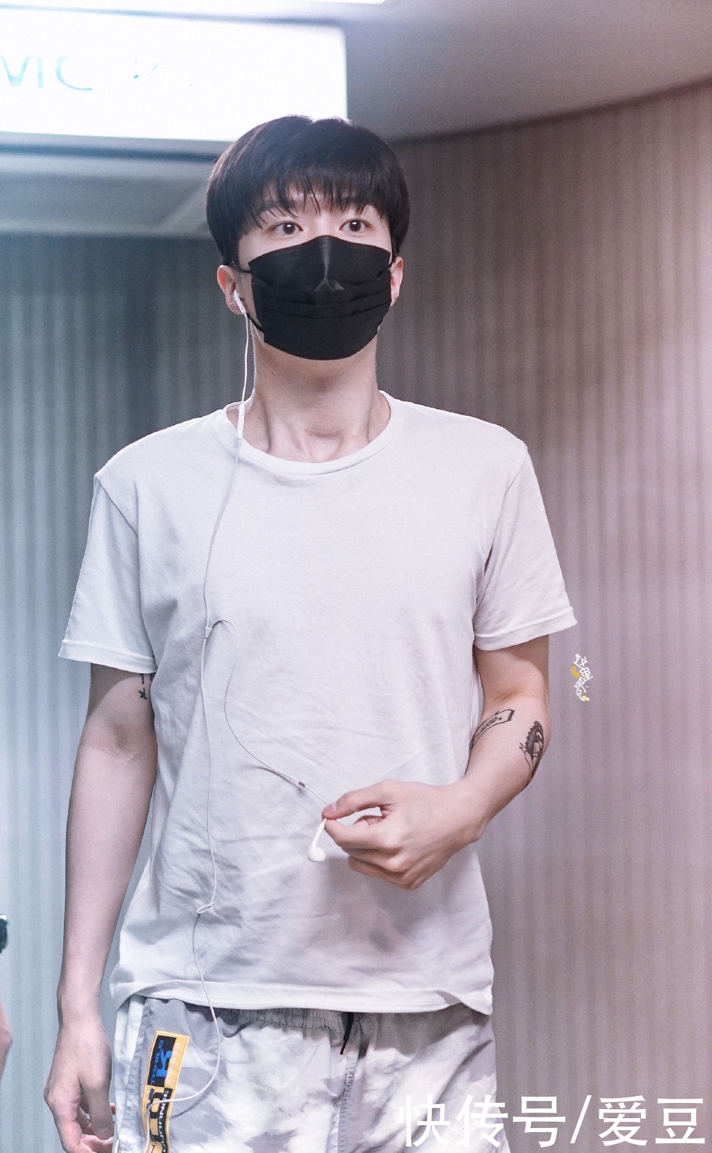 打工人|210625 打工人范丞丞久违离开剧组去录综艺 浑身是伤的小伙汁永远报喜不报忧