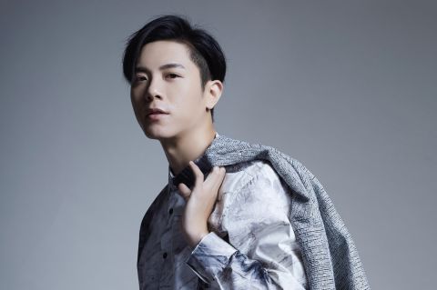 導(dǎo)師|《中國(guó)好聲音》盲選結(jié)果網(wǎng)曝，那英退出錄制，新導(dǎo)師是一位歌唱家