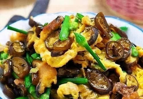 女性想要肌肤好，不妨多吃3种美食，润肤美容，抗衰老，排毒养颜