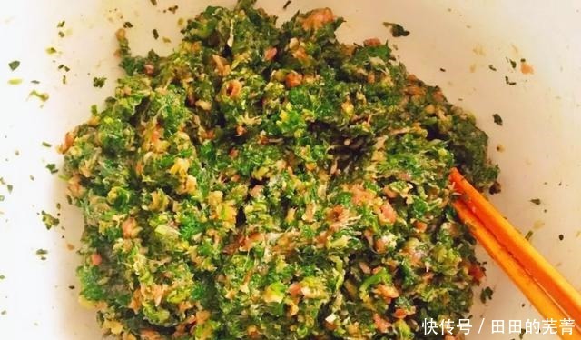 春天到了,教你春卷新做法,不揉面不油炸,层层酥脆又健康