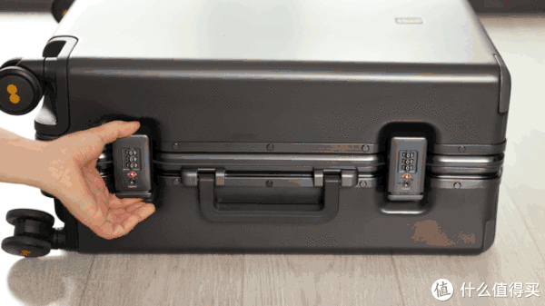 power|开学季来临前,来场说走就走的旅行,地平线8号 POWER登机箱