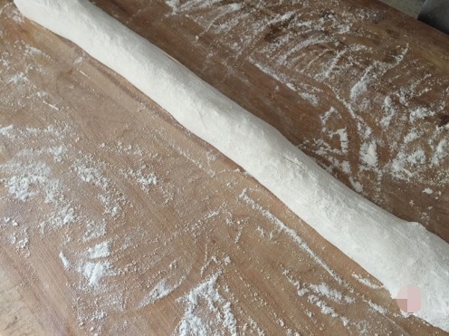 在家烙馅饼,总是没有外面买的皮柔软,其实技巧都在和面上