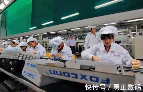 中国|苹果公司将8条生产线迁出中国,郭台铭狂言中国离不开苹果。