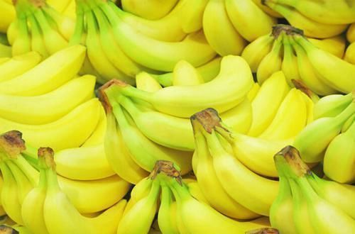 胃癌|中年人想长寿,早餐要管住嘴,这4种食物别碰,小心得“胃癌”