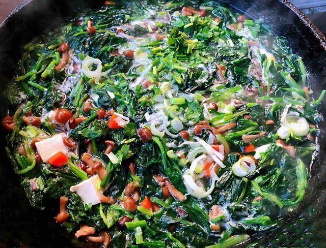 天然“褪黑素”被发现,每周吃1次,皮肤水灵,告别黑眼圈!