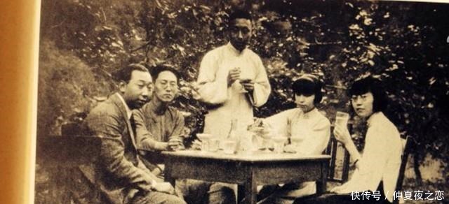 “因为爱过,所以慈悲”的张爱玲,对母亲及弟弟冷漠和刻薄!