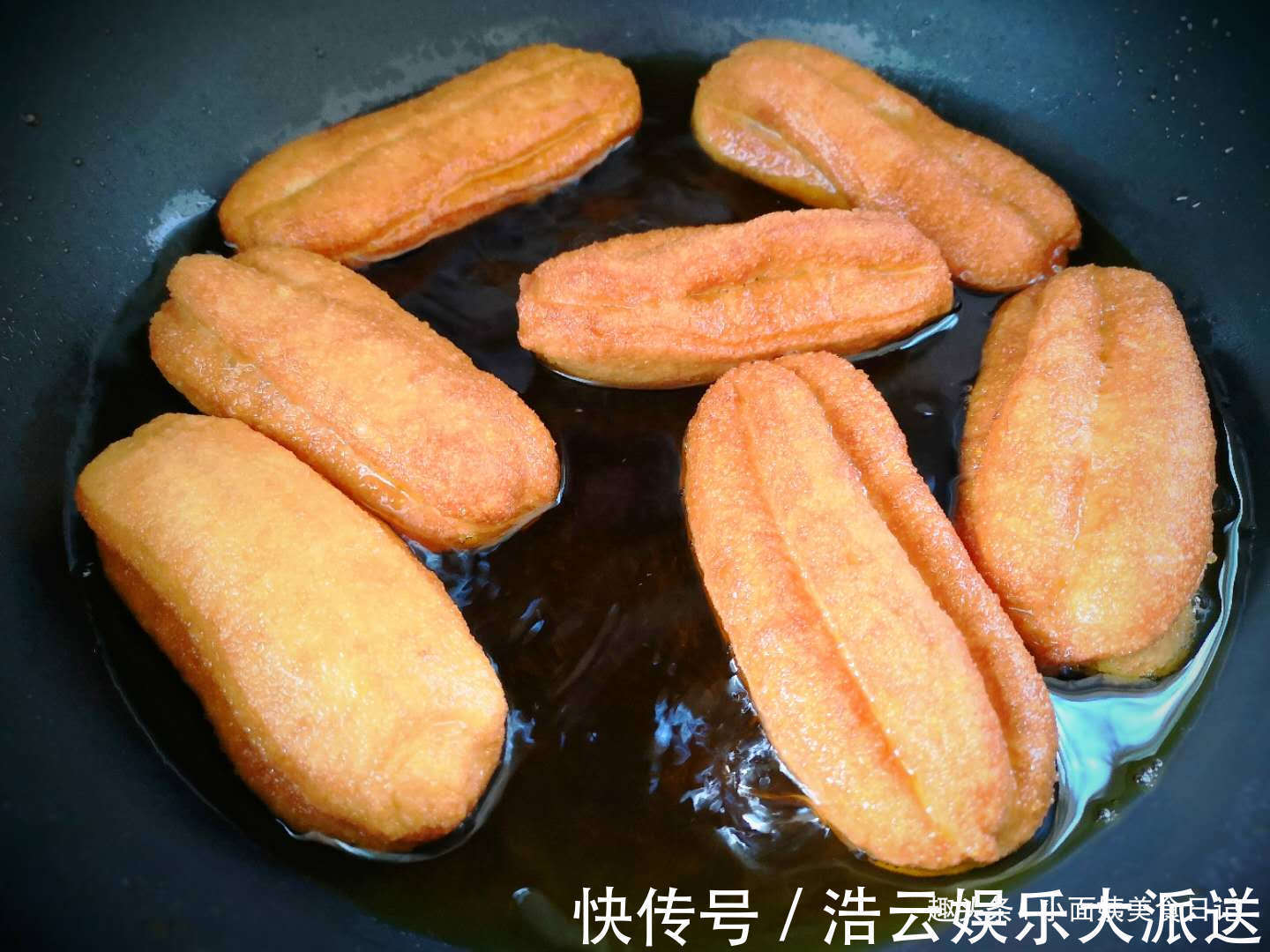 小苏打|炸油条用泡打粉、小苏打全错，油条店老板教你正确做法，金黄酥脆