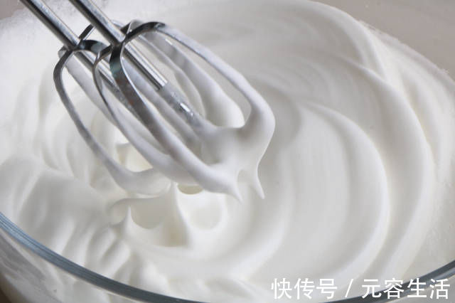 面粉|面粉里加1瓶酸奶，不用烤不用炸，好吃不上火，出锅女儿吃撑了