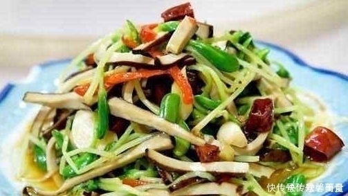 老妈|做凉拌菜时，记得加上两味“调料”，不管什么菜，味道立马变好