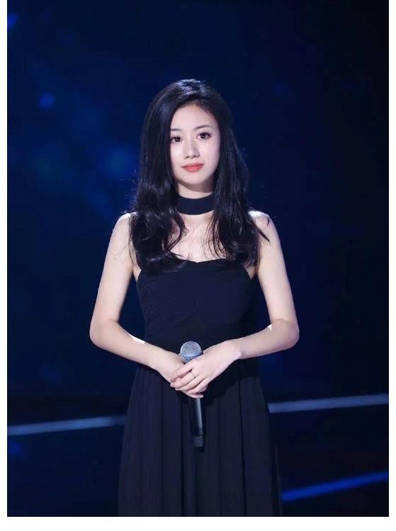 深大学子获中国好声音全国总冠军！为粤语歌坛注入活力