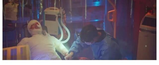 白俊基|《顶楼3》剧情反转不断，除随机复活卡外，这两项技能也值得关注