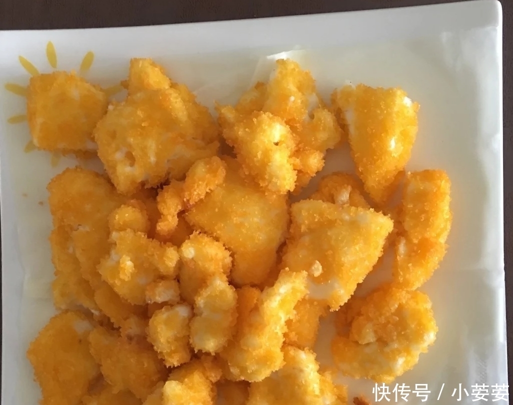 不放面粉,不放水,三天两头做一次,香酥可口,刚出锅我连吃3盘