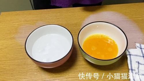 口感|蒸鸡蛋羹切记直接上锅蒸,大厨教你一招,口感嫩得像豆腐,无蜂窝