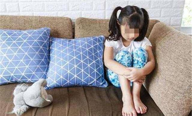 妈妈|“我和弟弟同时掉进河里,你救谁”妈妈一句话,让女儿断食抗议