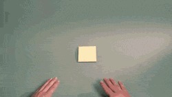 |搞笑GIF：花大价钱在网上买的 你们帮我看看是不是正品