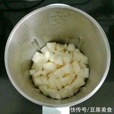 日常|#我的养生日常-远离秋燥#川贝枸杞雪梨汤