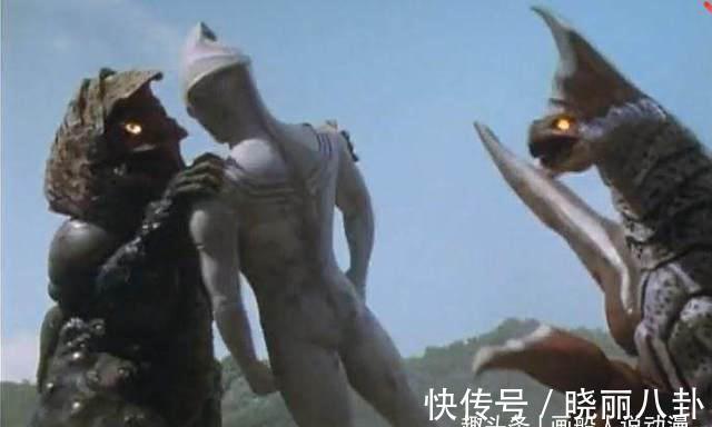 杰诺|谜题已经解开了,另外的两个石像也是迪迦奥特曼