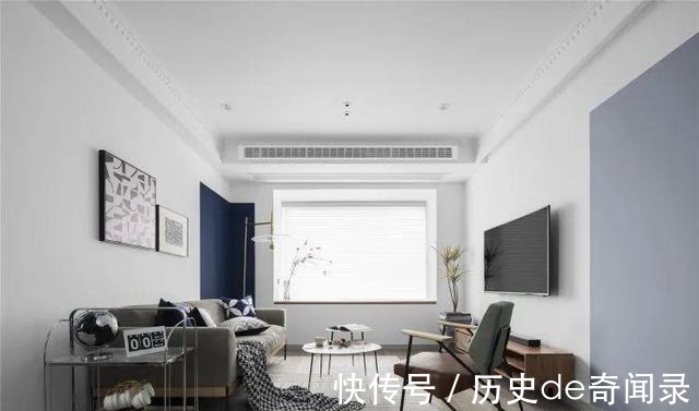 卧室|105㎡的单身公寓，巧用玻璃移门，打造时尚又高级的开放式空间！