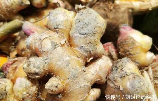 保存生姜很简单,记住别放冰箱,教你2个小妙招,不干瘪不发芽