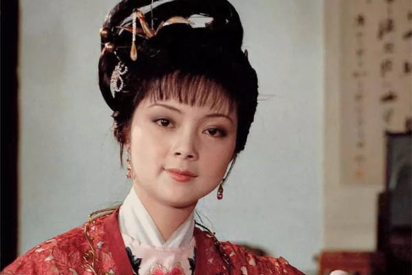 黛玉@“鬼不成鬼,贼不成贼”的红楼千金是谁?贾母点将军令:揭了谁的底