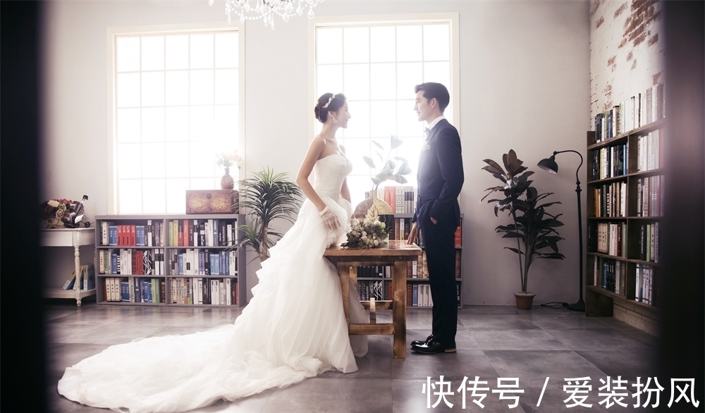 PG电子APP喜剧片电影《三亚婚纱照