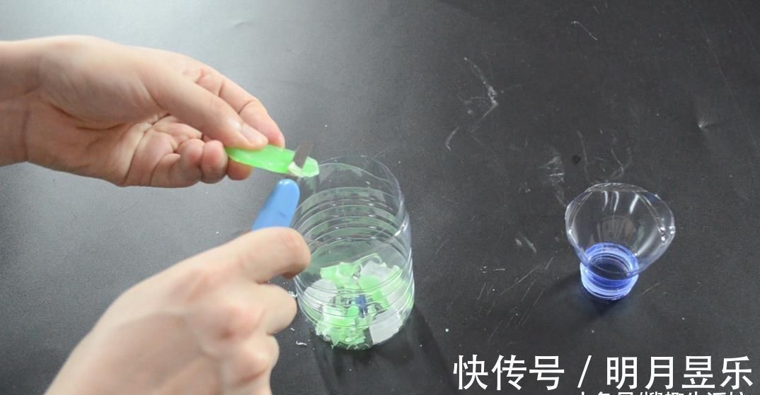 把冰糖和肥皂混合在一起, 解决了家家户户的难题, 简直太实用了