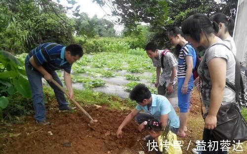 钩体|蚯蚓钓鱼使用小技巧，让钓鱼爱好者少走弯路